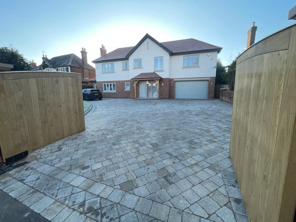 front_gates-min